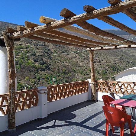 Casa Los Trillizos Pampaneira Exterior photo