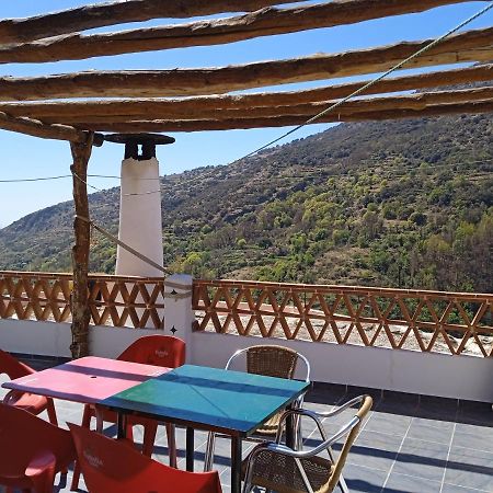 Casa Los Trillizos Pampaneira Exterior photo